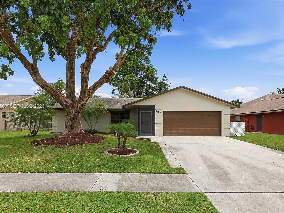 1st image of 107 Starling Ave