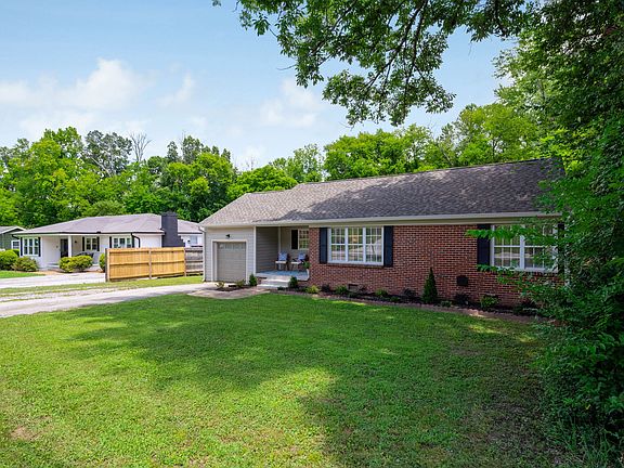 2nd image of 419 Osborne Dr