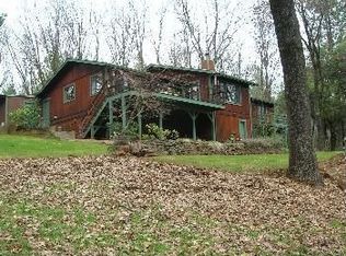 15381 Chattering Pines Rd, Grass Valley, CA 95945