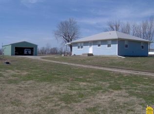 363 NW O Hwy, Clinton, MO 64735