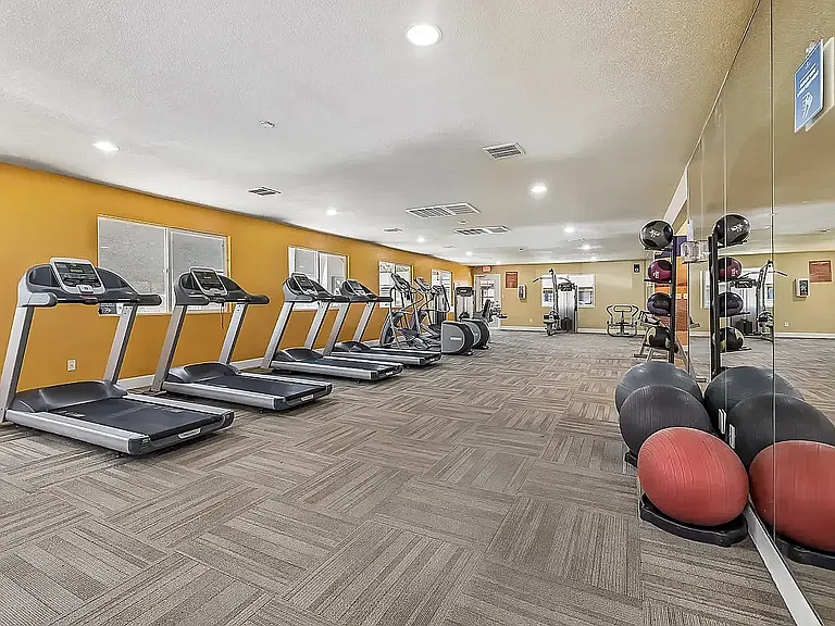 24-Hour Fitness Center in Yuma, AZ