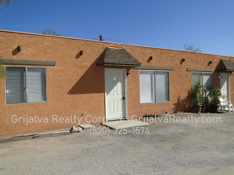 3529 E Monte Vista Dr #G-J
