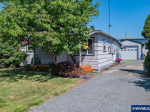 2nd image of 345 14th Ave SE