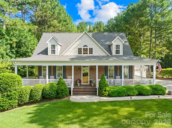 6998 Ridgeway Rd, Stanley, NC 28164