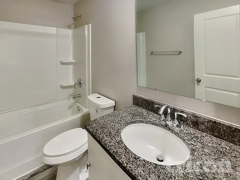 166 Oak Creek Rd — Photo 13