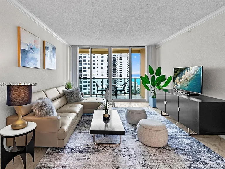 2501 S Ocean Dr #39 PENTHOUSE — Photo 9