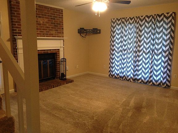 Family room with fireplace 
