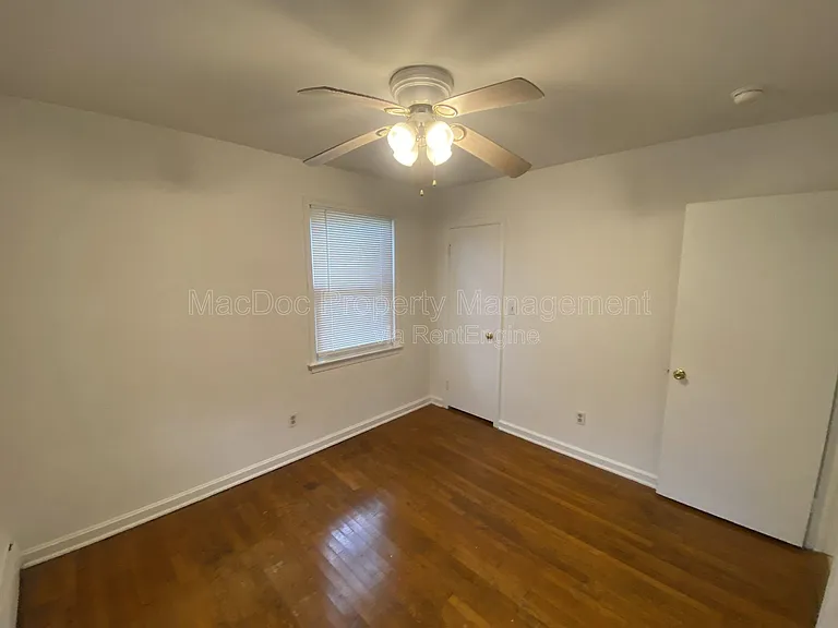 1003 Kenmore Ave #6 — Photo 17