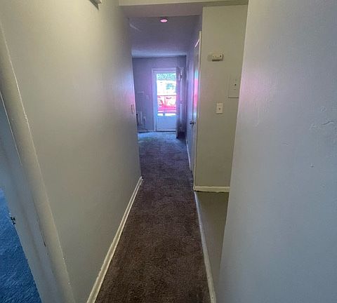 5th image of 810 Jerome Ave