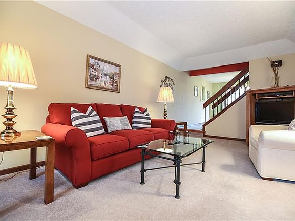 4th image of 21 Vista View Dr