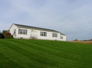 1945 Cleveland St E, Coopersville, MI 49404