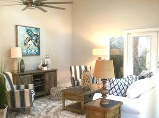 315 2nd St, Atlantic Beach, FL 32233