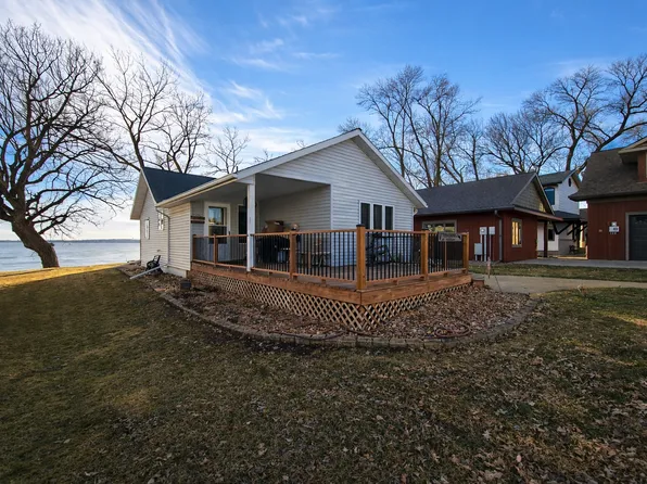 4018 N Eagle Rd, Willmar, MN 56201