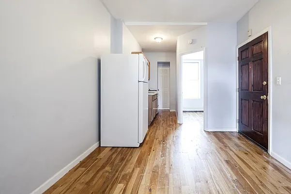 Rented by Nest Seekers International | media 2