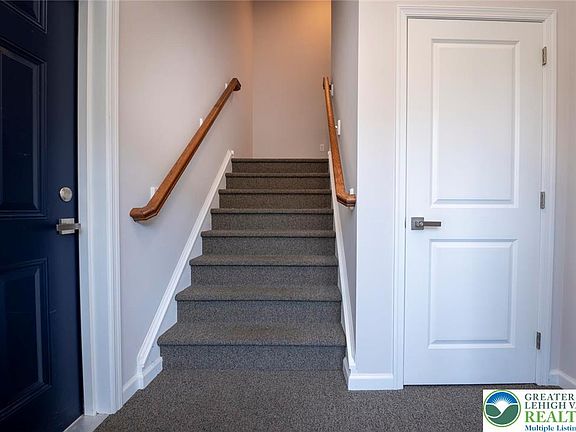 5th image of 803 Atlantic St #2