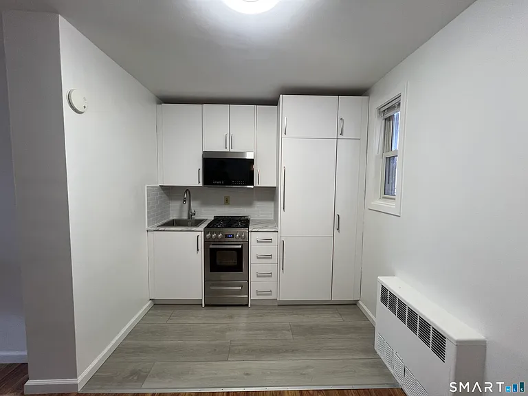 700 Summer St #7G — Photo 6