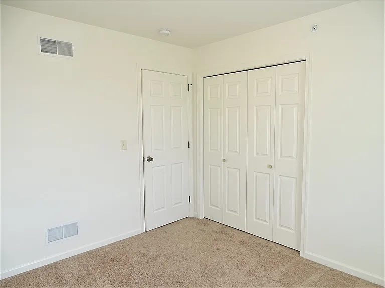247 Limestone Dr — Photo 13