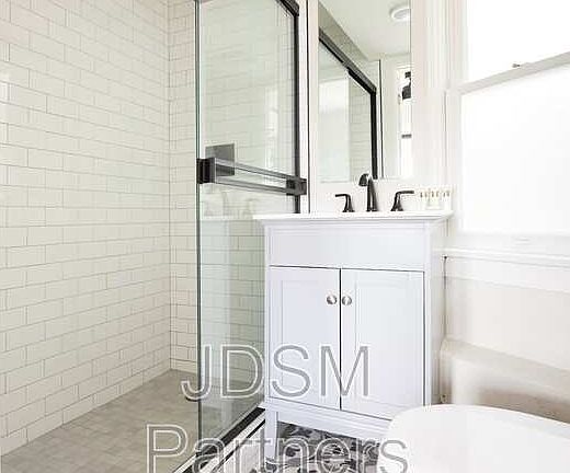 2nd image of 630 E 16th Ave #306