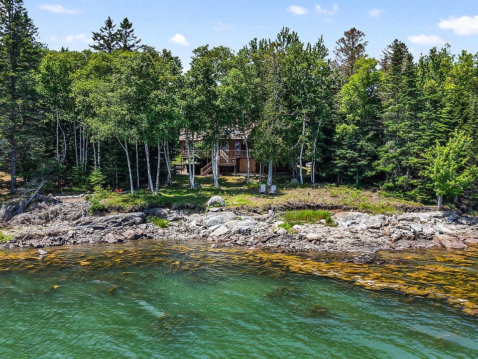1st image of 524 Rays Point Road