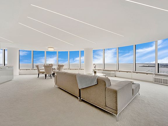 4th image of 505 N Lake Shore Dr #4106-07