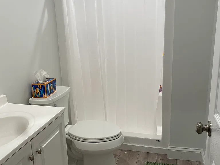 51 Railroad Ave #A — Photo 5