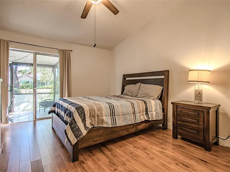 7652 Pinewalk Dr S #139 — Photo 14