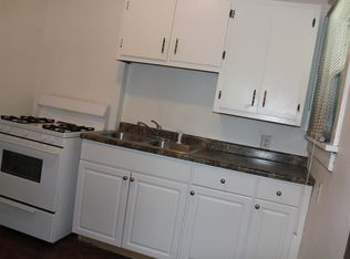 716 Hammond Ave, Waterloo, IA 50702