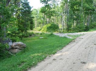 7 Red Oak Ln, Bristol, ME 04539