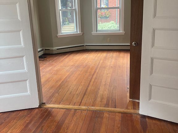4th image of 77 Walnut St APT 1
