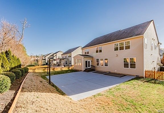 5th image of 8662 Oakham Dr