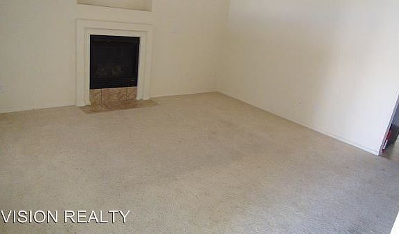 4th image of 10791 Aaron St