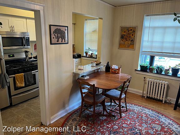 2nd image of 1435 Martha Washington Dr #203