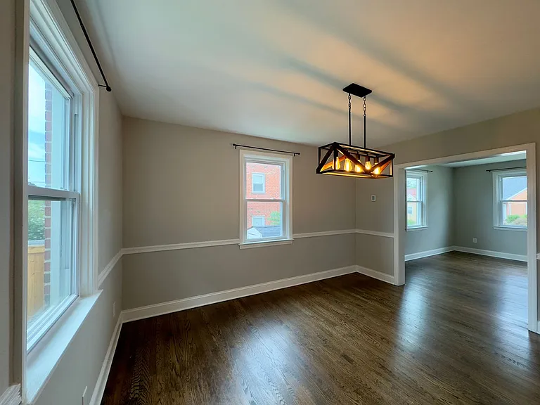 205 Sipple Ave — Photo 5