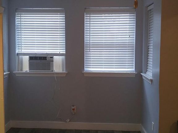 Front/Living Room