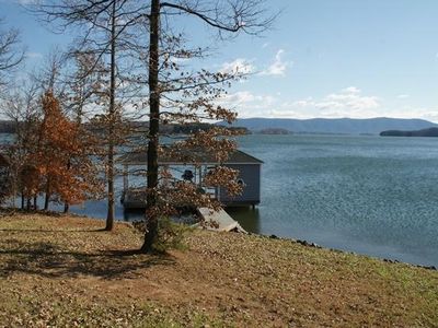 81 Vermont Ave, Moneta, VA, 24121