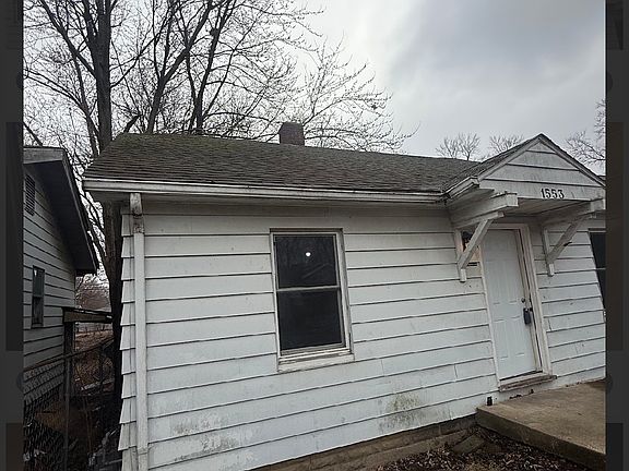 2nd image of 1553 E Hickory St