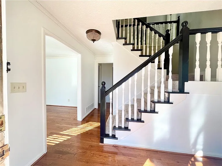 2395 Brownstone Ct — Photo 9