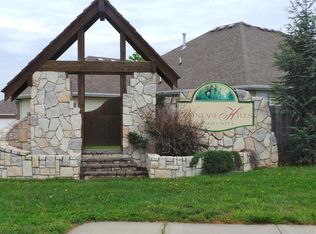 1261 S Miller Ave, Springfield, MO 65802