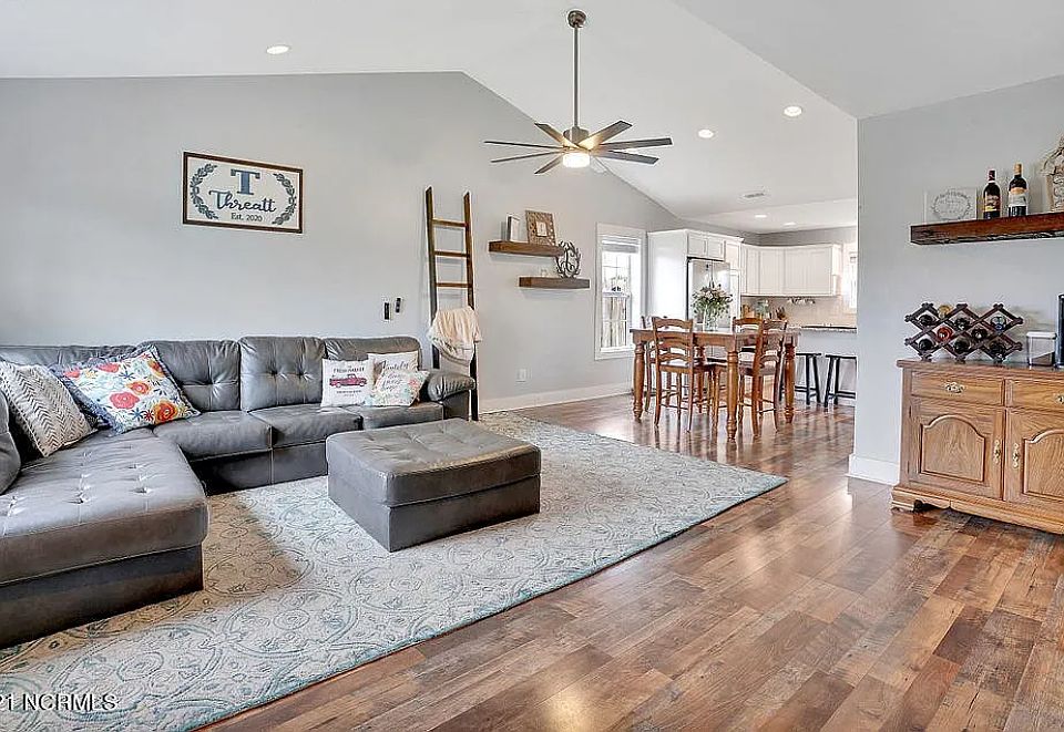 1st image of 2514 Bradfield Ct