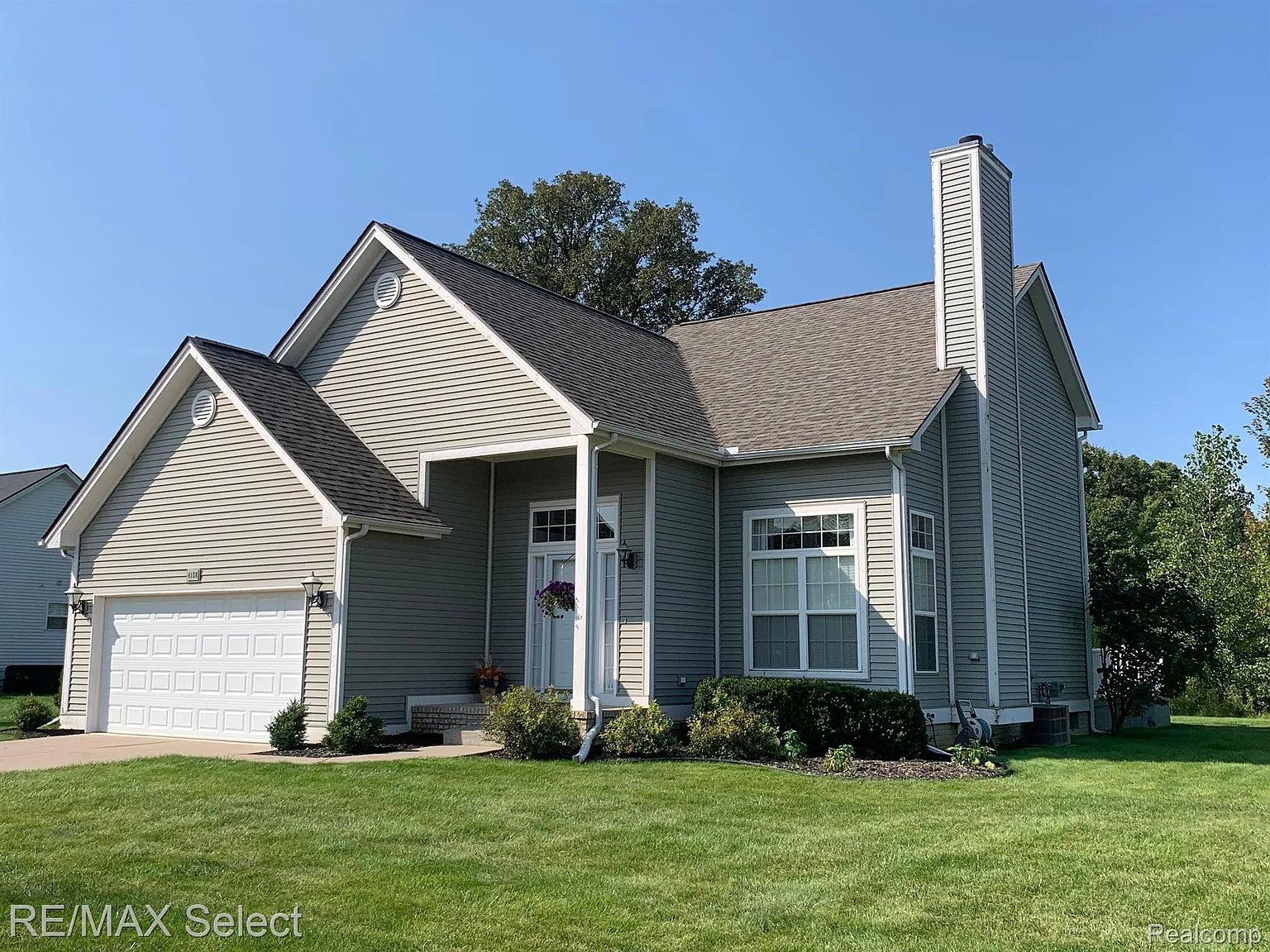 4158 Maplewood Meadows Ave photo 1