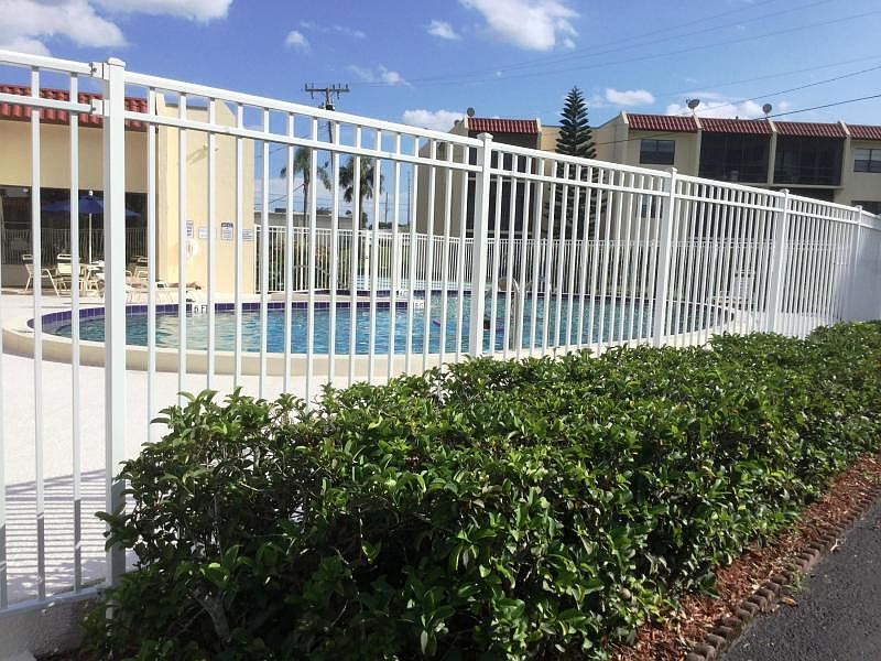 1st image of 2050 Oleander Boulevard #4-101