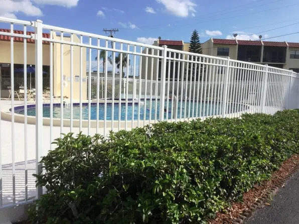 2050 Oleander Boulevard #4-101, Fort Pierce, FL 34950