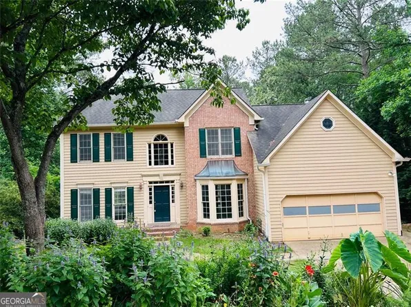 805 Ridge Creek Ln, Woodstock, GA 30189