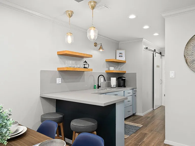 1100 Shasta Ave #6 — Photo 4