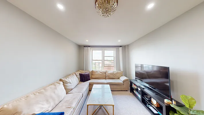 Rented by Iryna Ferenets, LREB | media 2