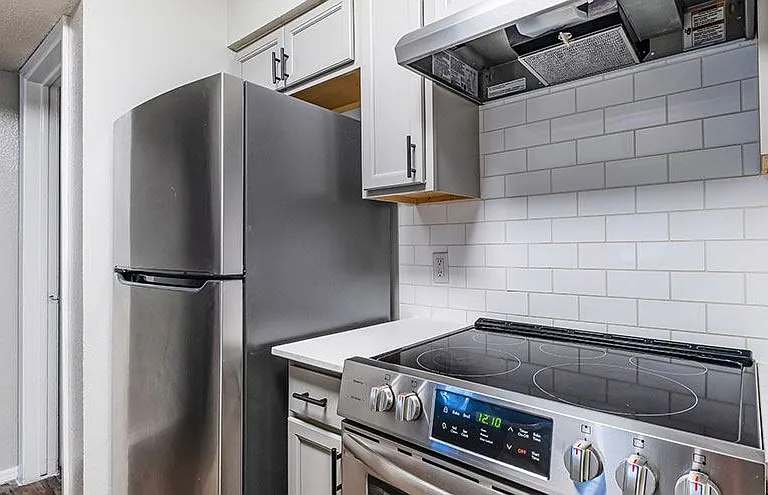 Hawke Apartment Homes — Photo 7