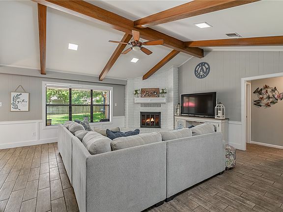 5th image of 2608 Clearwood Ct