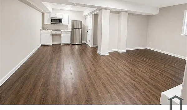 4 bed, 3182 sqft, $2,550 — Photo 2