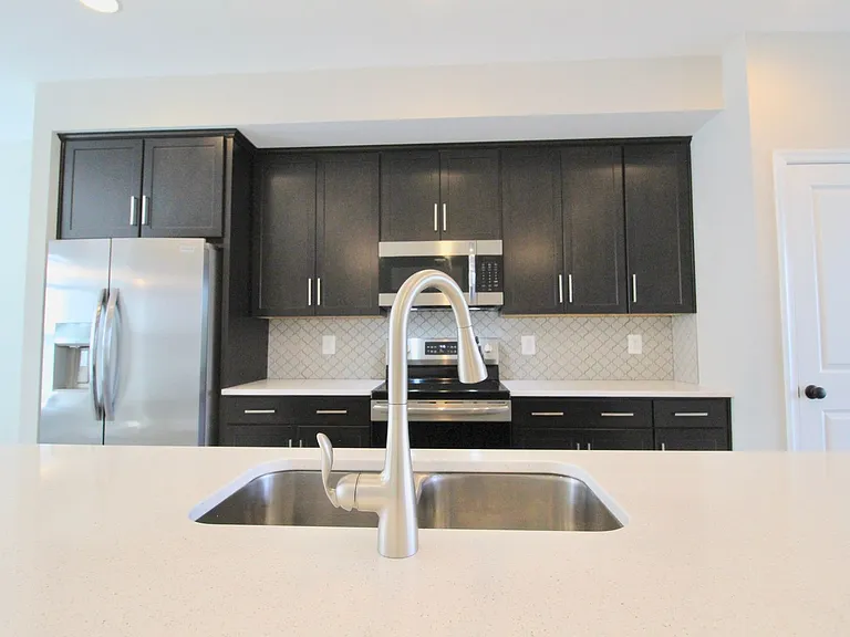 3424 Monterey Dr — Photo 14