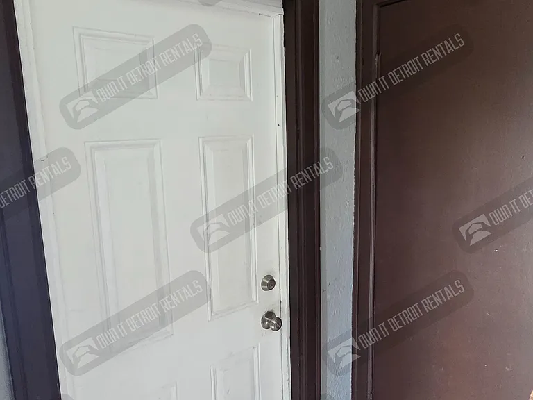 14375 Coyle St — Photo 4